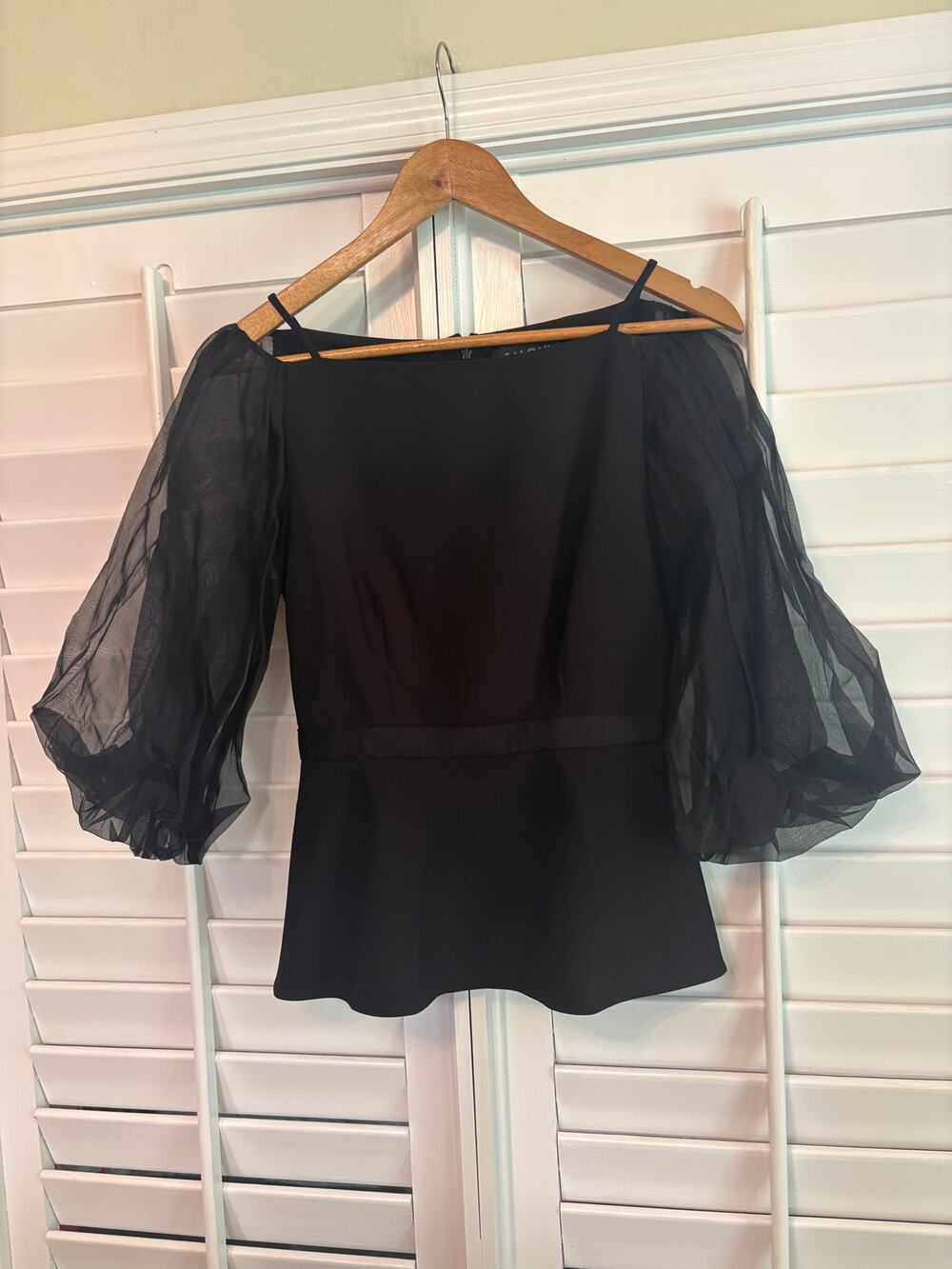 Saloni Black Blouse‎ Size 4